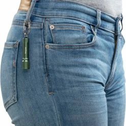 Nite Ize Radiant 100 Keychain Flashlight -Hydro Flask Shop 1020c43f 1e20 4d76 9b8b 1fe967caa721