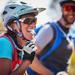 Hydro Flask Down Shift 14 Hydration Pack - 2 Liters -Hydro Flask Shop 20a52865 5008 4397 90b3 c690342b8dd7