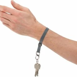 Nite Ize Cinch-A-Lot Stretch Strap -Hydro Flask Shop 399bc3d1 087a 440b 814d 1820c30537c6