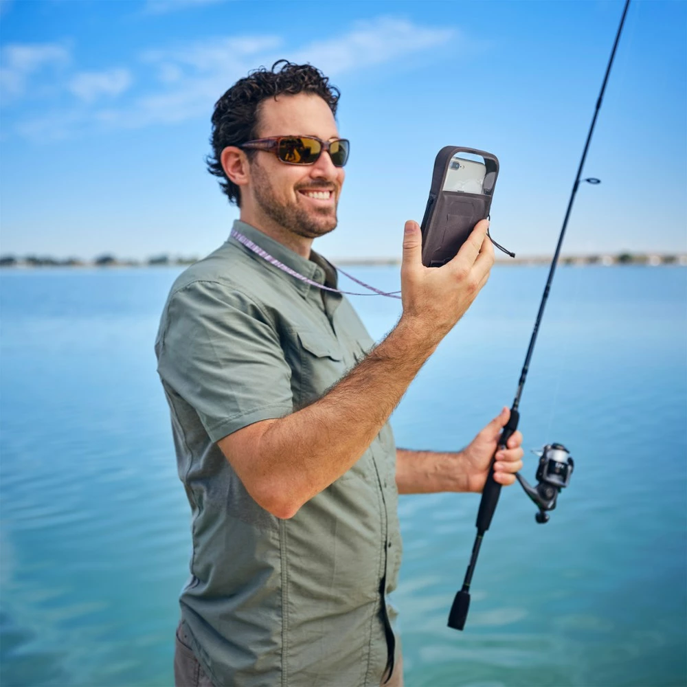 Nite Ize RunOff Waterproof Phone Case 15 Nite Ize RunOff Waterproof Phone Case - Image 13